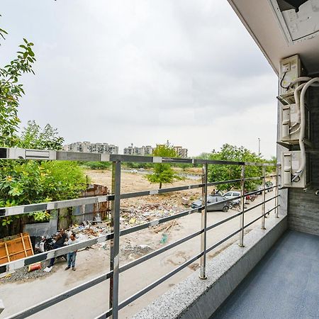 Fabhotel Sparkling - Nr Yashobhoomi Convention Centre Delhi  Dış mekan fotoğraf