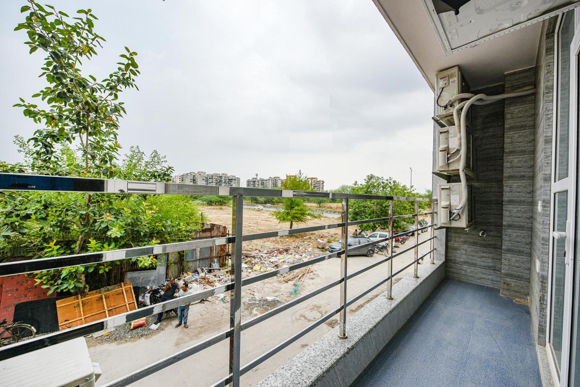 Fabhotel Sparkling - Nr Yashobhoomi Convention Centre Delhi  Dış mekan fotoğraf