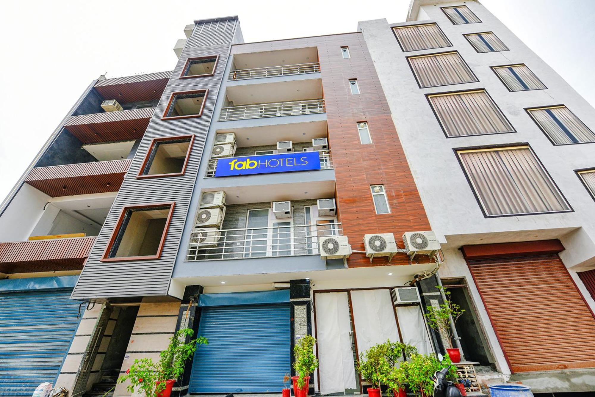 Fabhotel Sparkling - Nr Yashobhoomi Convention Centre Delhi  Dış mekan fotoğraf