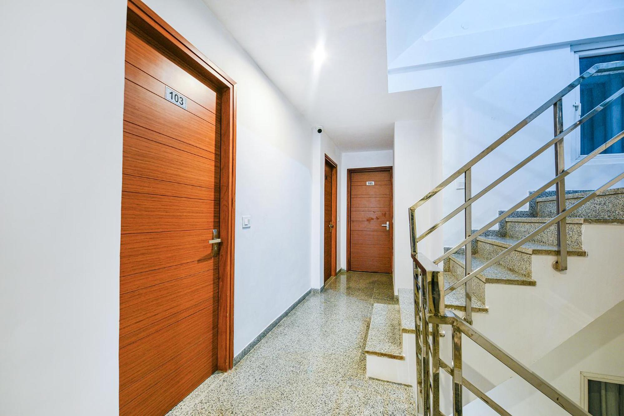 Fabhotel Sparkling - Nr Yashobhoomi Convention Centre Delhi  Dış mekan fotoğraf
